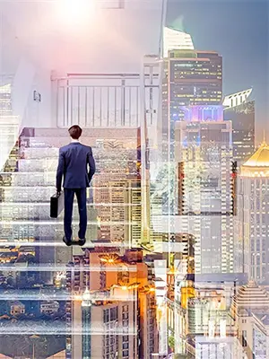 小伙子被改造成机器人视频